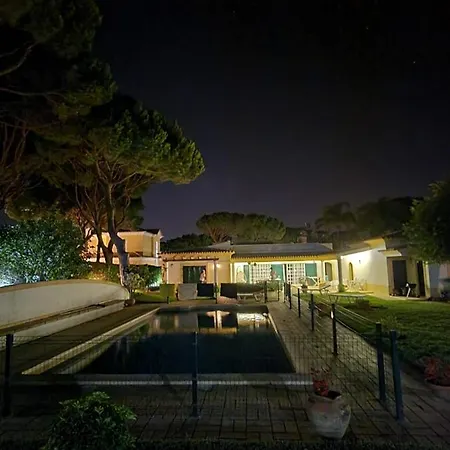 The Pinewood Villa *