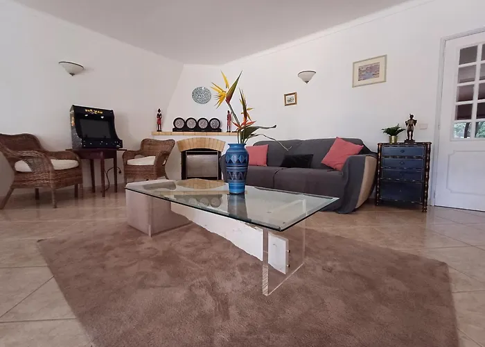 Βίλα The Pinewood